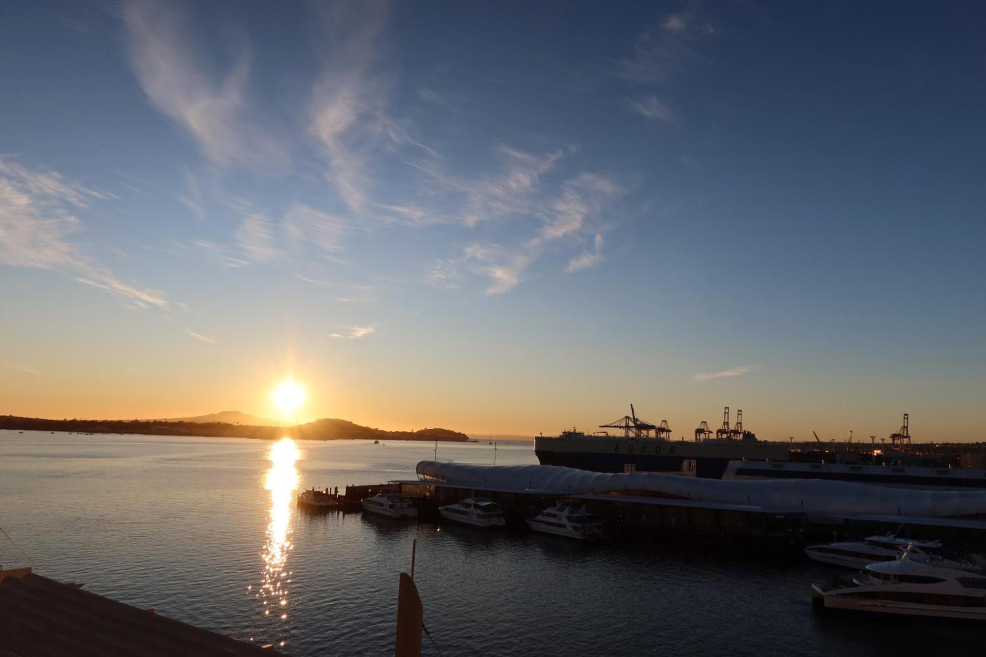 Penthouse Apartment With Stunning Harbour Views Auckland Bagian luar foto