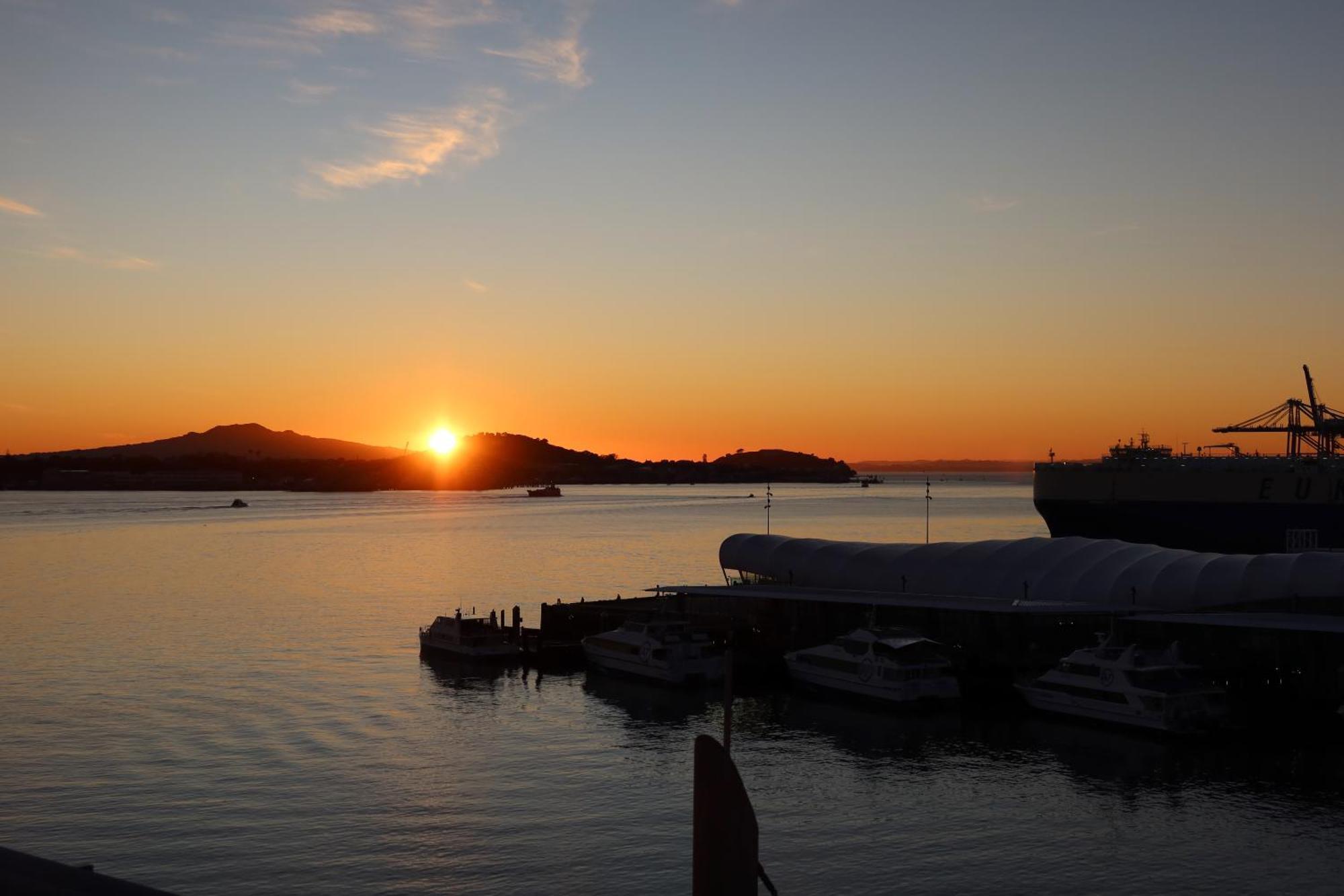 Penthouse Apartment With Stunning Harbour Views Auckland Bagian luar foto
